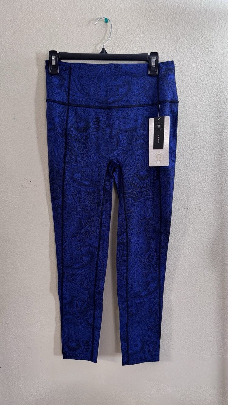 Lululemon Women’sLike Nothing 7/8 Leggings Antique Paisley Sapphire Blue Size10